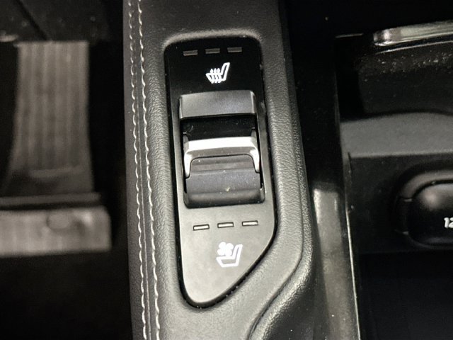 Used 2023 Kia Telluride EX w/ EX Captain's Chair Package AWD/4WD image 19