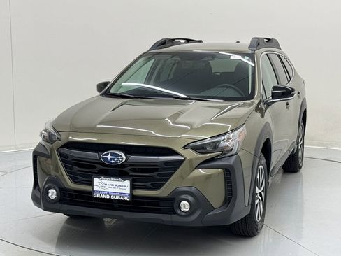 Certified 2025 Subaru Outback Premium w/ Popular Package #1A image 1
