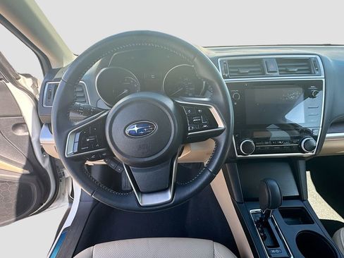 Used 2019 Subaru Outback 3.6R Limited image 13