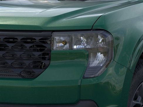 New 2025 Ford Maverick XLT w/ XLT Luxury Package image 19