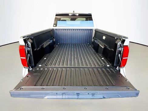 New 2026 Toyota Tacoma SR5 RWD image 22