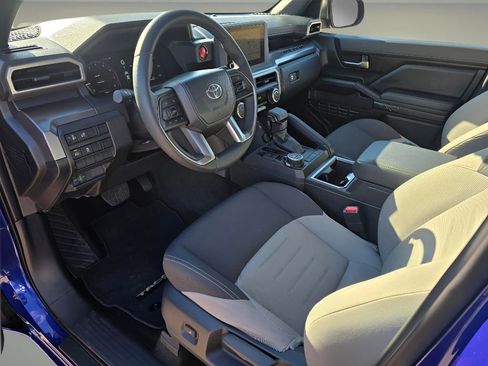 Used 2025 Toyota Tacoma TRD Off-Road image 24