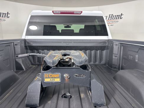 Used 2022 Chevrolet Silverado 3500 LTZ image 22