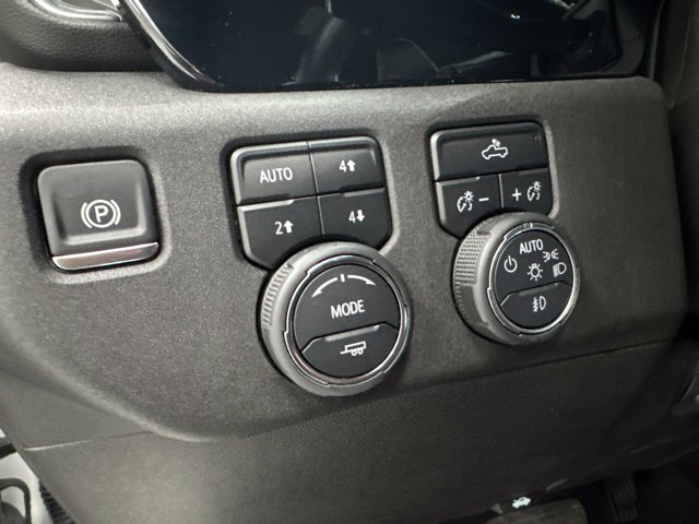 Used 2024 Chevrolet Silverado 1500 RST w/ Convenience Package II AWD/4WD image 12