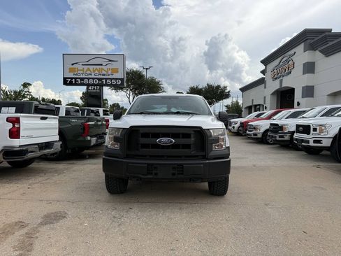 Used 2017 Ford F150 XL w/ Equipment Group 101A Mid AWD/4WD image 39