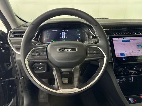 Used 2023 Jeep Grand Cherokee 4xe image 14