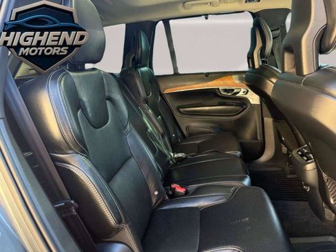 Used 2017 Volvo XC90 T6 Inscription w/ Vision Package AWD/4WD image 19