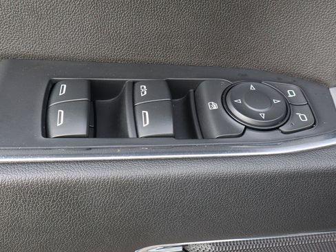 Used 2023 Chevrolet Silverado 1500 LT w/ Protection Package image 16