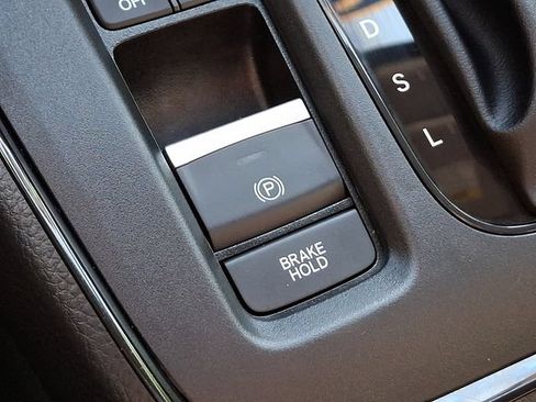 Used 2025 Honda CR-V EX-L image 26