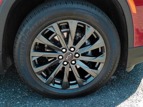 Certified 2023 Chevrolet Traverse RS AWD/4WD image 32