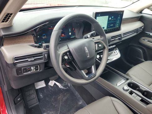 New 2026 Lincoln Corsair Reserve w/ Jet Appearance Package image 13