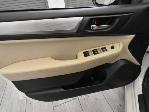 Used 2018 Subaru Legacy 2.5i Premium image 13