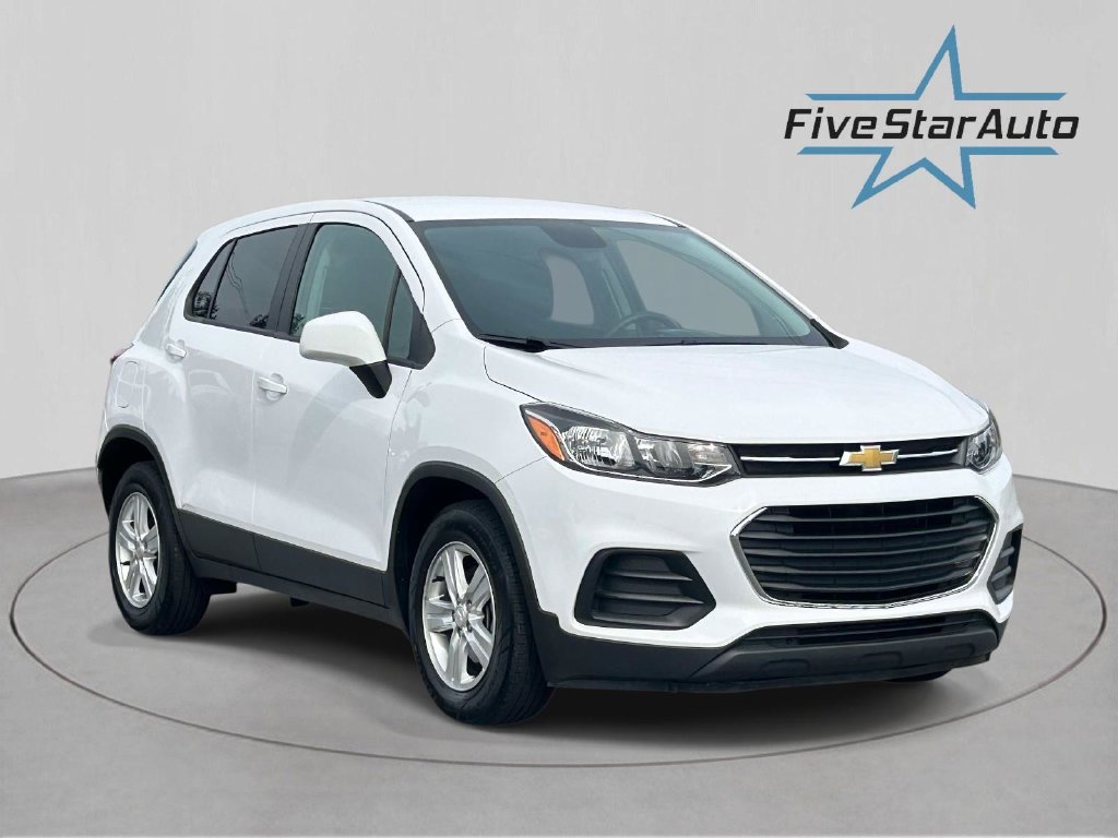 Used 2020 Chevrolet Trax LS w/ Tint and Cruise Package FWD image 1