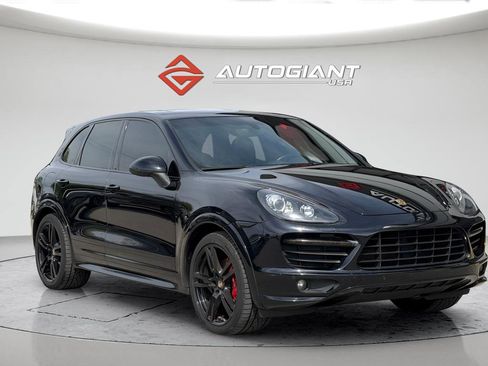 Used 2013 Porsche Cayenne GTS AWD/4WD image 14