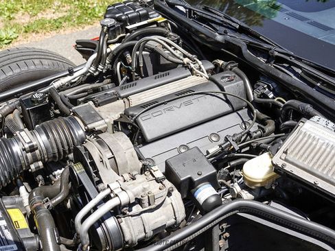 Used 1994 Chevrolet Corvette Convertible RWD image 26