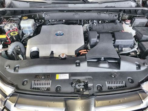 Used 2019 Toyota Highlander XLE image 27