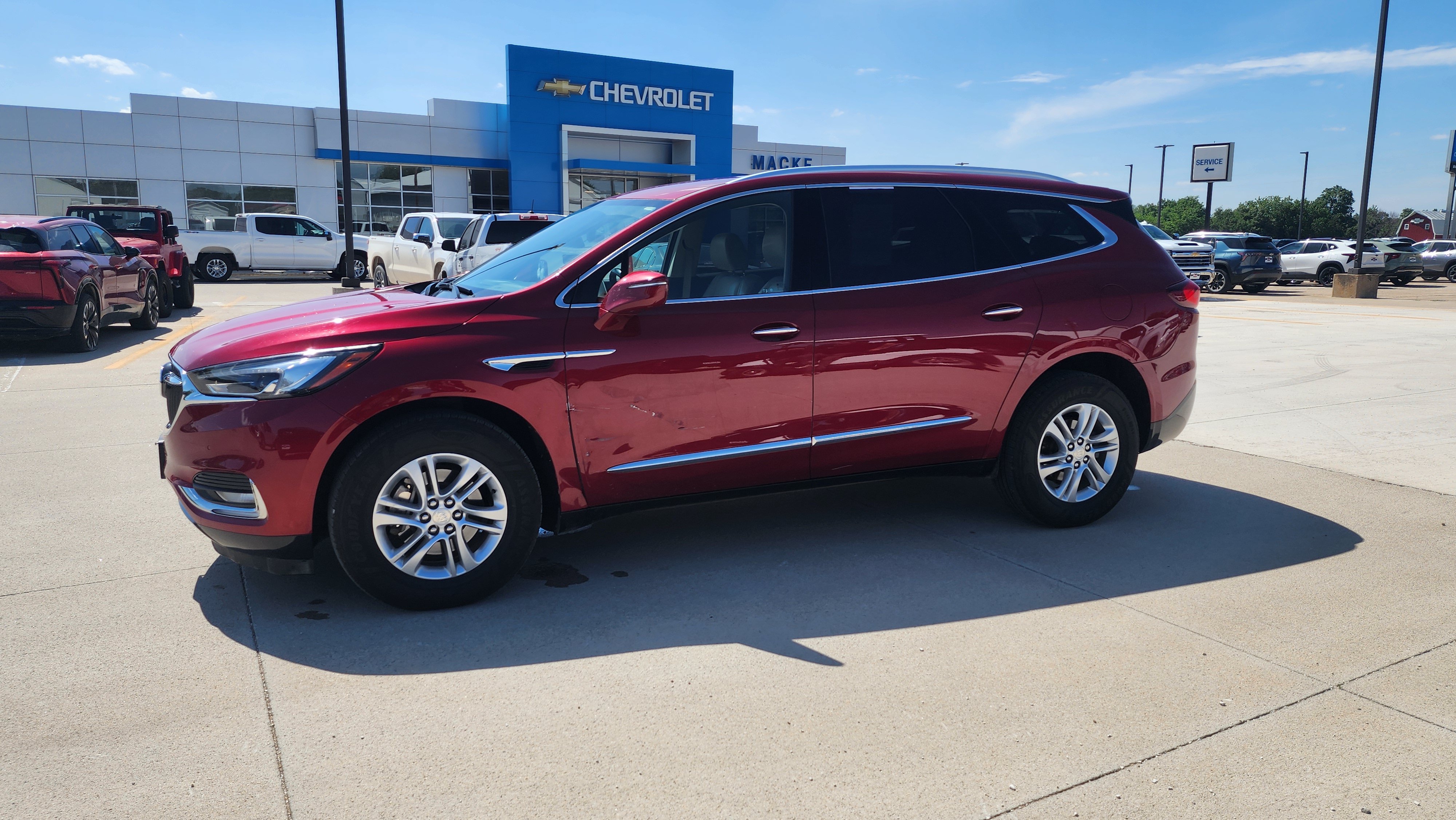 Used 2019 Buick Enclave Premium AWD/4WD image 7