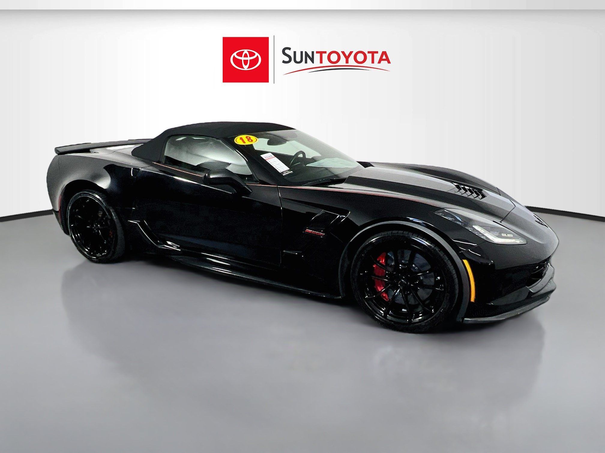 Used 2018 Chevrolet Corvette Grand Sport RWD image 1