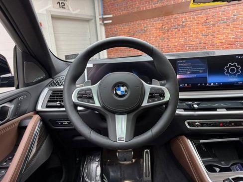 Used 2026 BMW X6 xDrive40i image 14