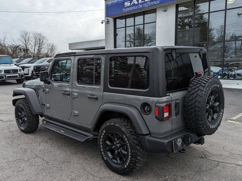 Used 2020 Jeep Wrangler Unlimited Sport image 10