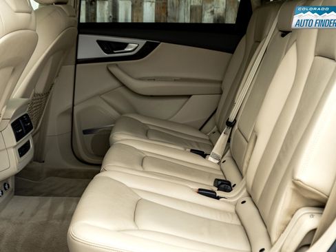 Used 2019 Audi Q7 2.0T Premium Plus w/ Premium Plus Package image 29