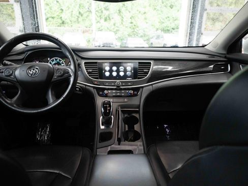 Used 2018 Buick LaCrosse Essence FWD image 20
