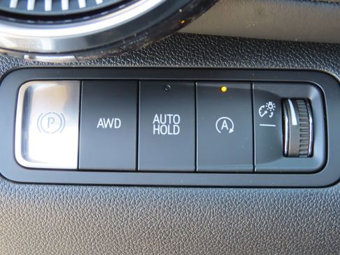 New 2026 Chevrolet Equinox LT AWD/4WD image 14