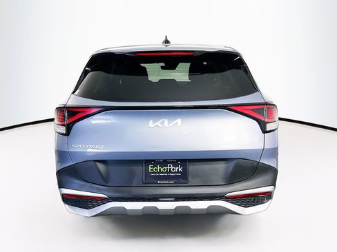 Used 2025 Kia Sportage LX FWD image 7