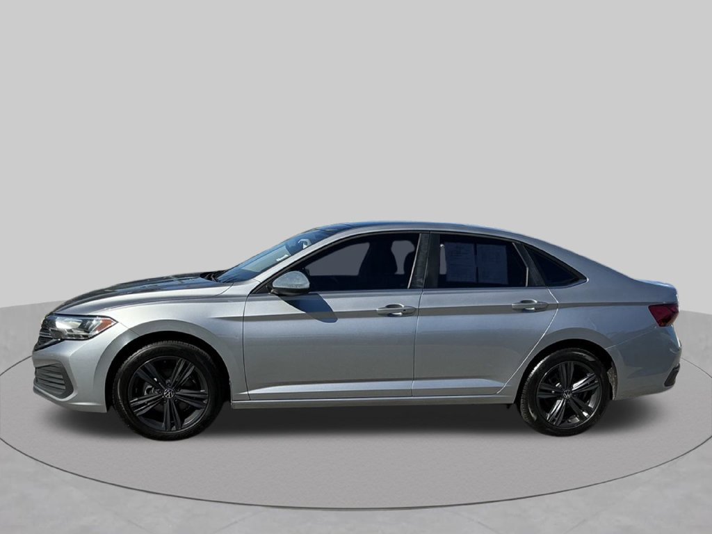 Used 2022 Volkswagen Jetta SE FWD image 3