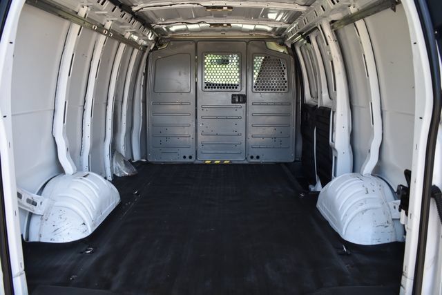Used 2021 Chevrolet Express 2500 w/ Driver Convenience Package RWD image 9