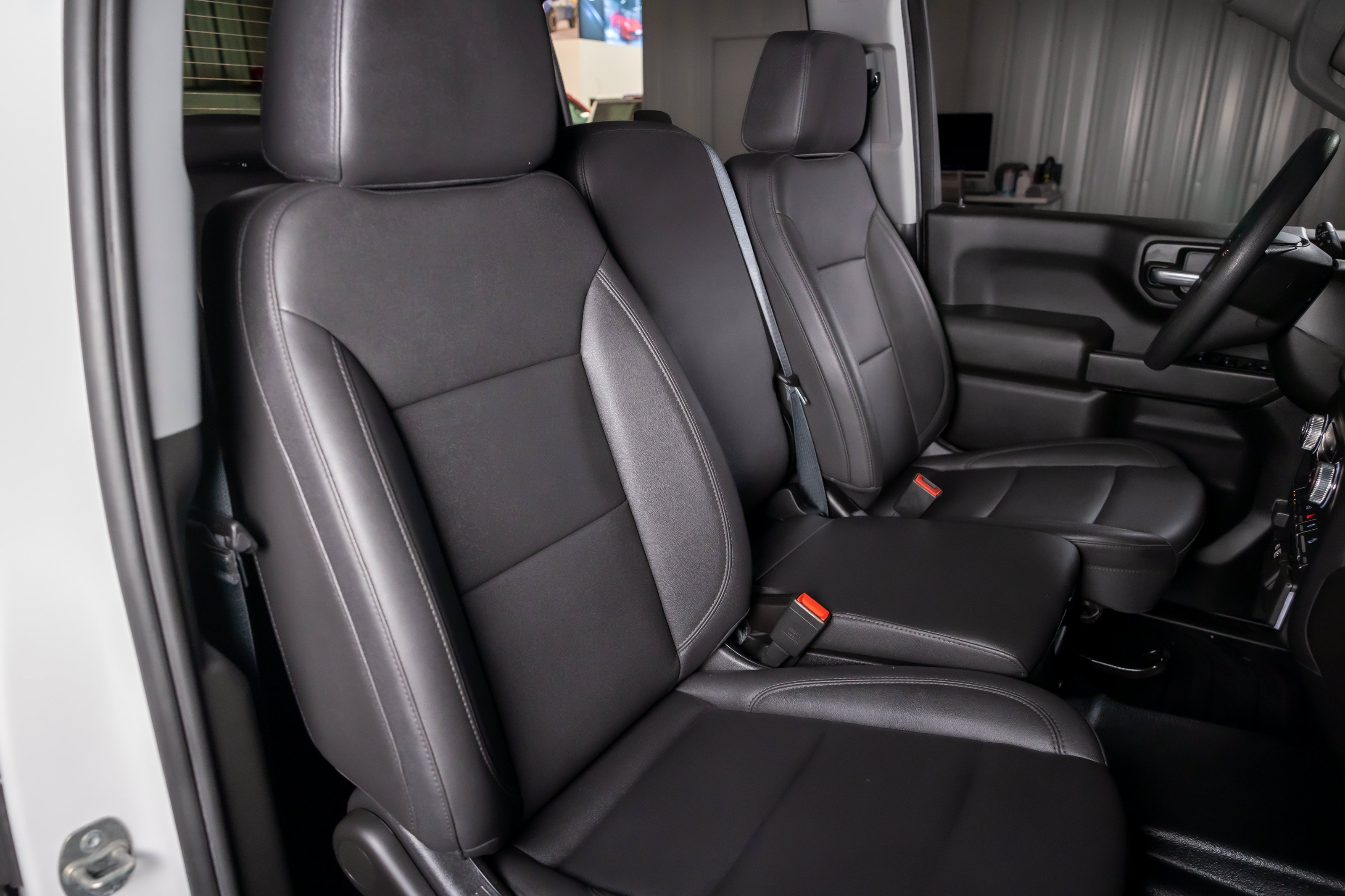 Used 2026 GMC Sierra 1500 Pro w/ Pro Value Package AWD/4WD image 12