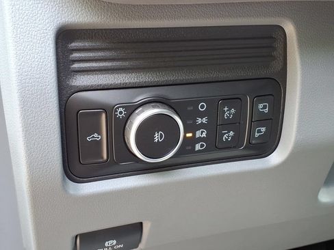 New 2026 Ford F350 XLT w/ 360-Degree Camera Package AWD/4WD image 22
