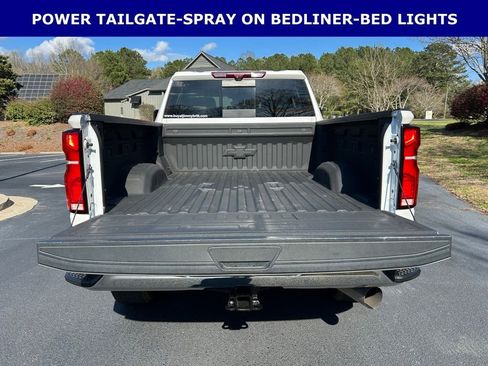 Used 2024 Chevrolet Silverado 2500 LTZ w/ LTZ Premium Package image 14