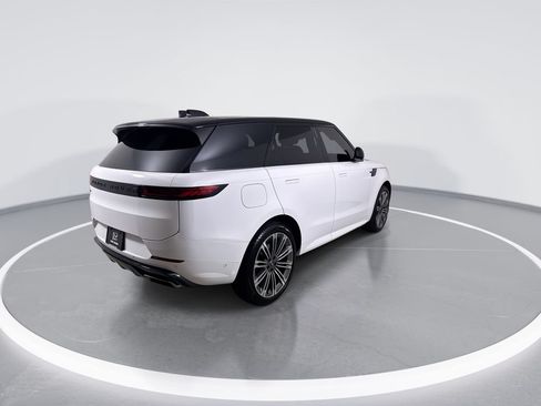 Used 2024 Land Rover Range Rover Sport Dynamic SE AWD/4WD image 8
