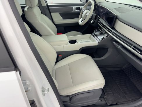 Used 2025 Hyundai Santa Fe SEL image 28