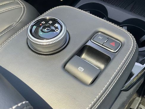 Used 2024 Ford Mustang Mach-E Premium RWD image 31