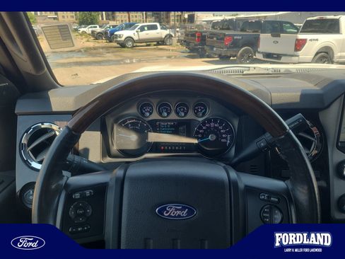 Used 2015 Ford F350 Platinum AWD/4WD image 10