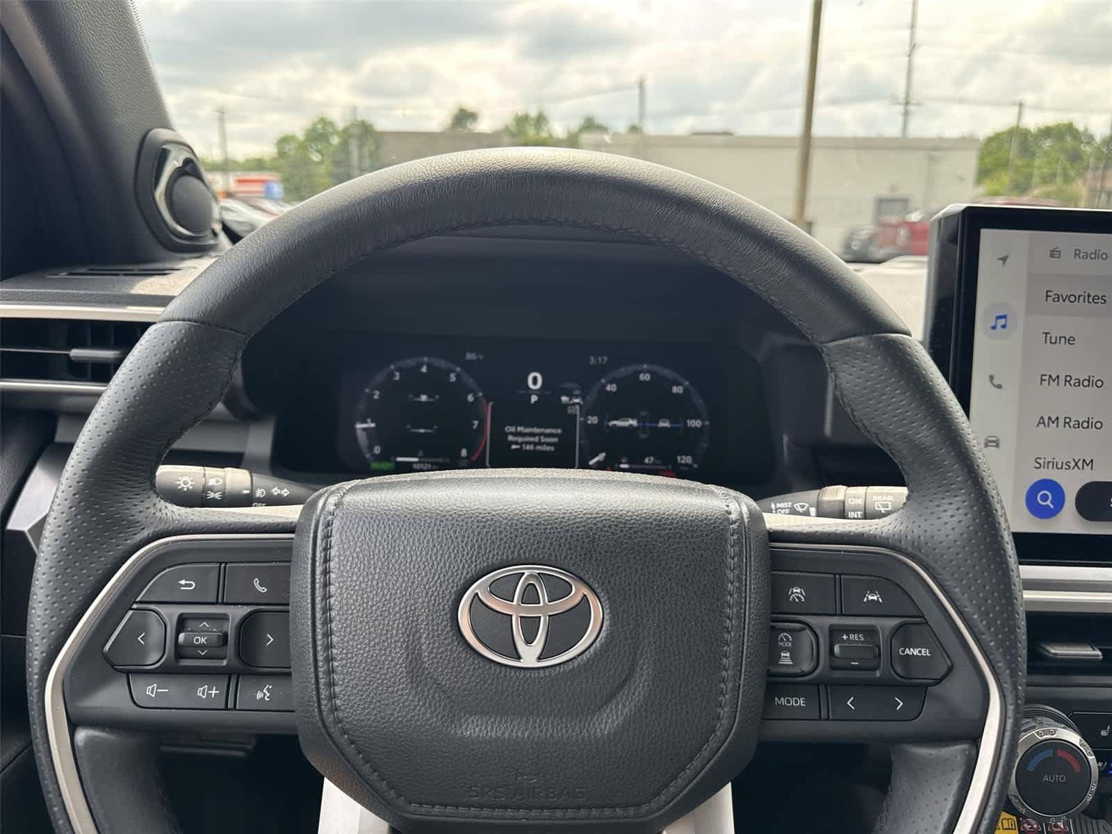 Used 2025 Toyota 4Runner TRD Off-Road Premium AWD/4WD image 16