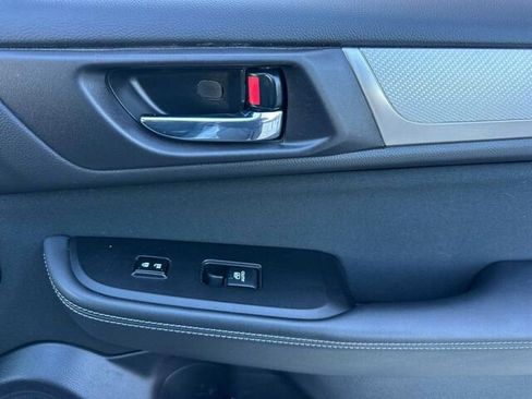 Used 2016 Subaru Outback 2.5i Premium image 20