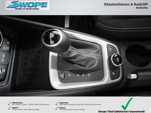 New 2026 Hyundai Venue SEL FWD image 22