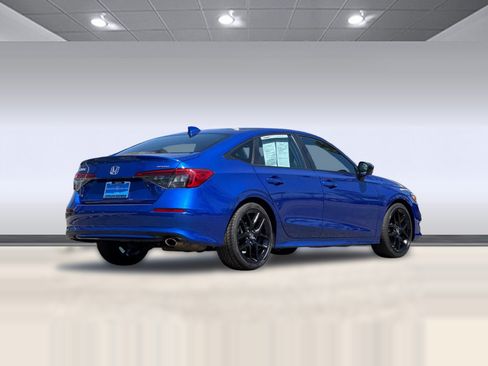 Used 2024 Honda Civic Sport image 9