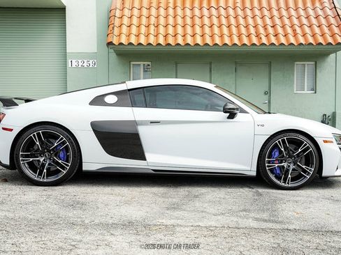 Used 2023 Audi R8 V10 performance AWD/4WD image 9
