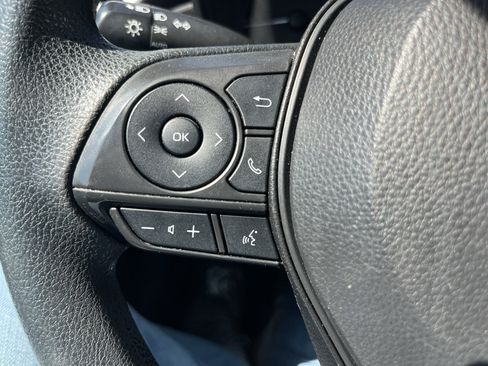Used 2023 Toyota Corolla LE image 15