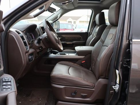 Used 2025 RAM 3500 Longhorn image 14