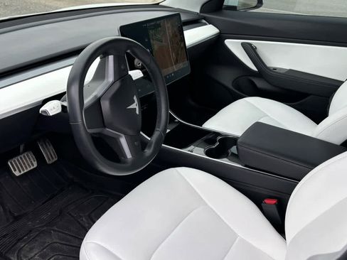 Used 2018 Tesla Model 3 Long Range image 13