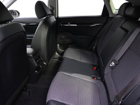 Used 2023 Kia Seltos S image 21