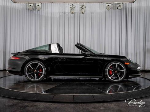 Used 2015 Porsche 911 Targa 4S AWD/4WD image 18