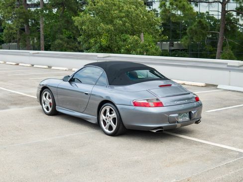 Used 2002 Porsche 911 Carrera 4 image 11
