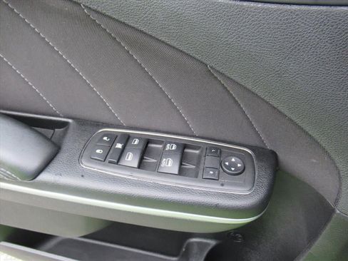 Used 2023 Dodge Charger R/T w/ Harman/Kardon Audio Group RWD image 21