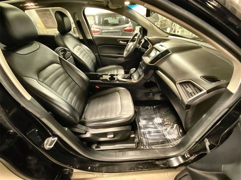 Used 2018 Ford Edge SEL w/ Equipment Group 201A image 16